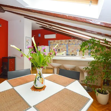 Ferienhaus In Balatonlelle 4 Apartment *