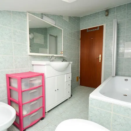 Ferienhaus In Balatonlelle 4