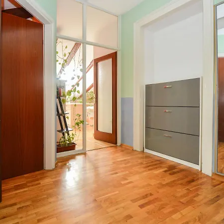 Ferienhaus In Balatonlelle 4 Pula